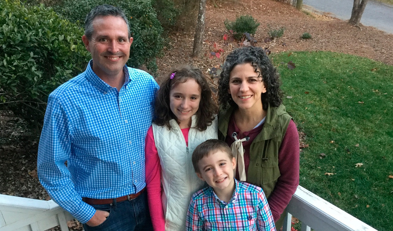 Steve and Renee Gillis with their children